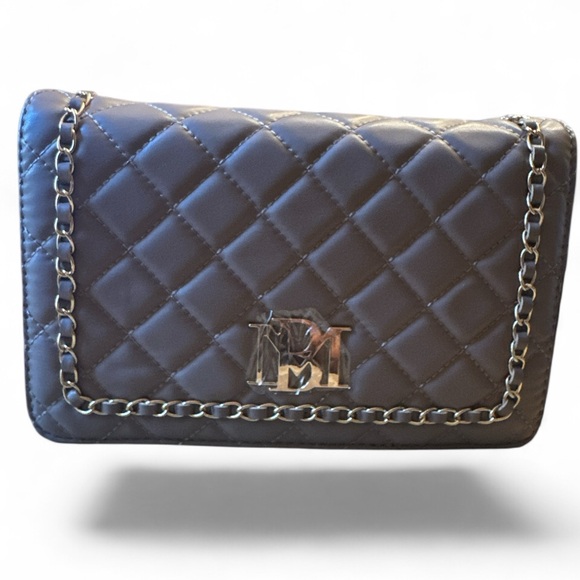Badgley Mischka Handbags - Badgley Mischka Black Quilted Clutch with Chain